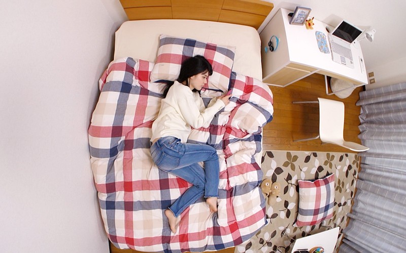 11varm00047♡オナニー|【VR】HQ高画質 幽体離脱できたからいろんな部屋を覗いてみたら女子はオナニーしまくりだし、兄は童貞の俺とは違い彼女とよろしくヤってるし、憑依できるか試したらあっさり成功！これで俺はいろんな女とヤリまくれる！