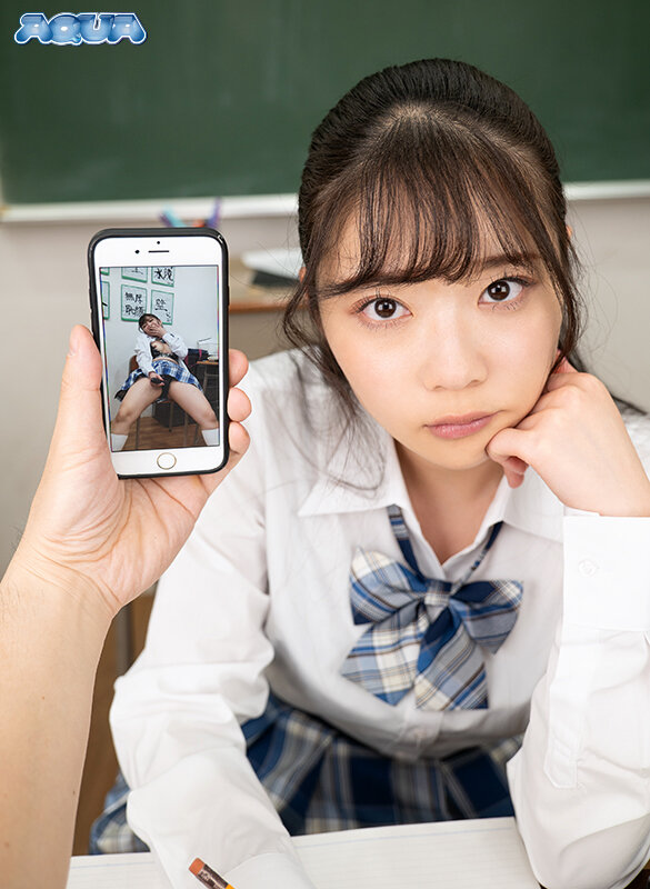 aquma00109♡盗撮・のぞき|【VR】ネットで拾ったエロ動画をオカズに目の前でバレないようにシコる